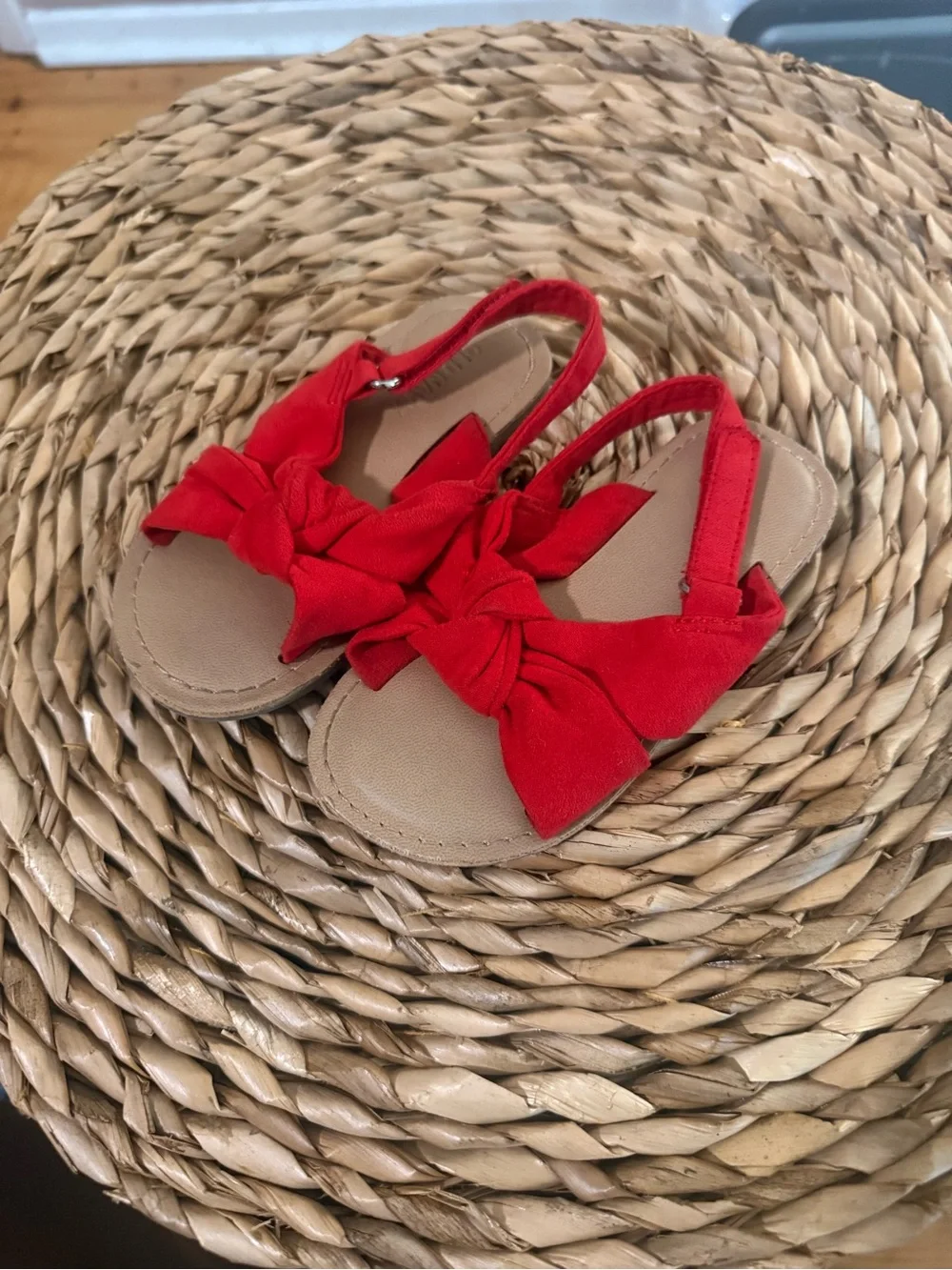 Old Navy Red Bow Slingback Sandals for Kids